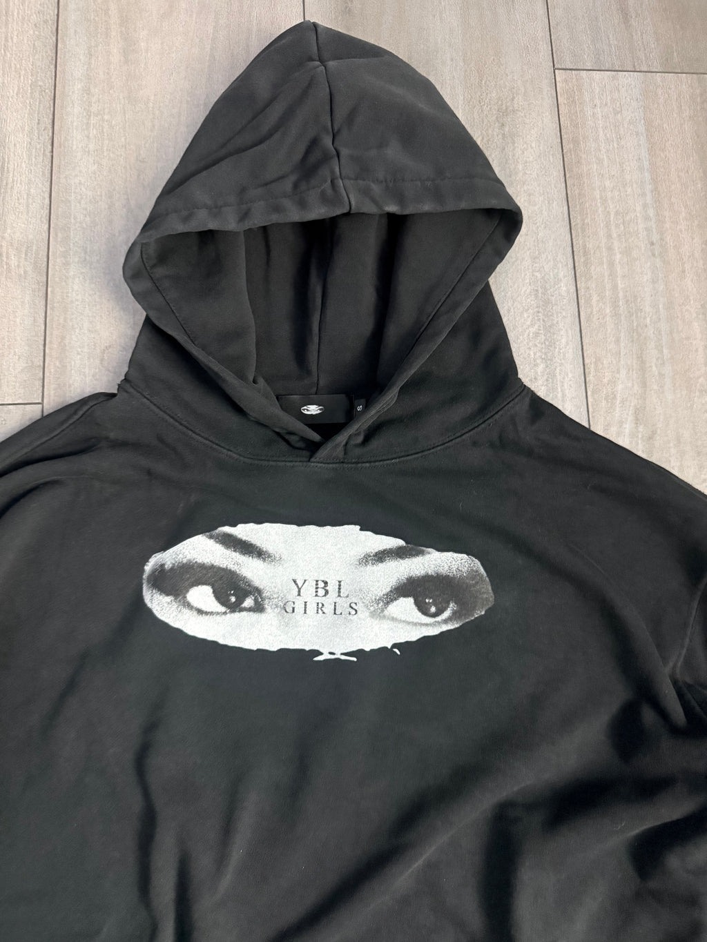 all eyes vintage washed heavyweight hoodie