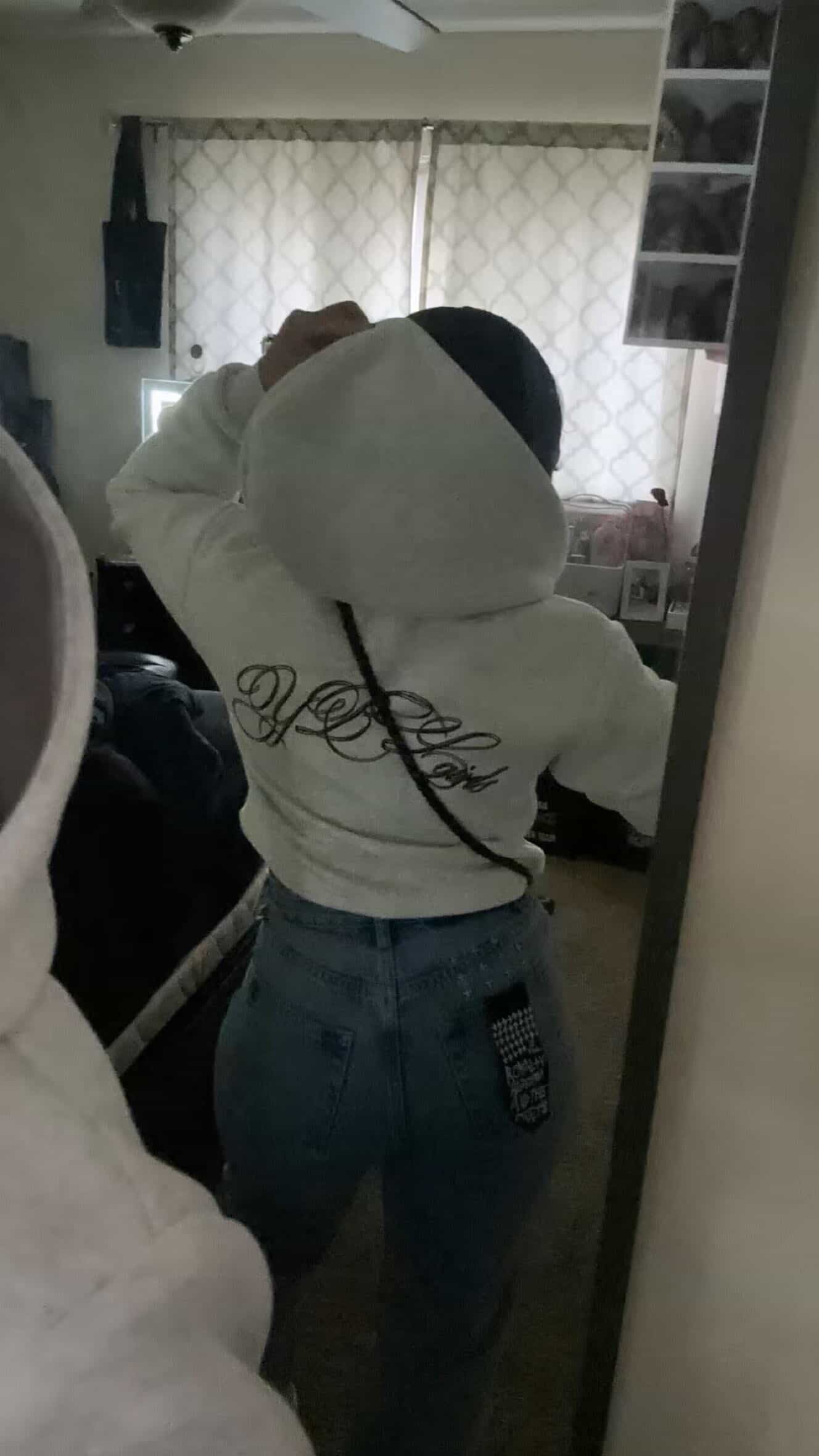 YBL girls cropped  grey zip up