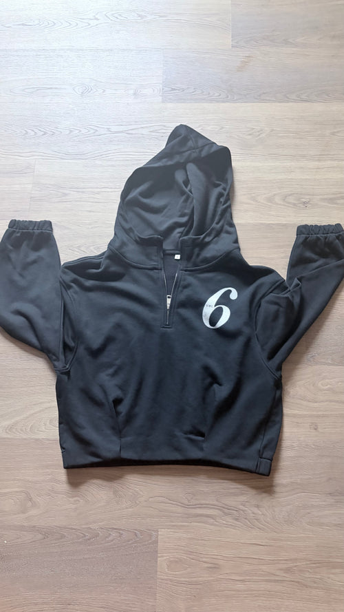 6 women’s quarter zip