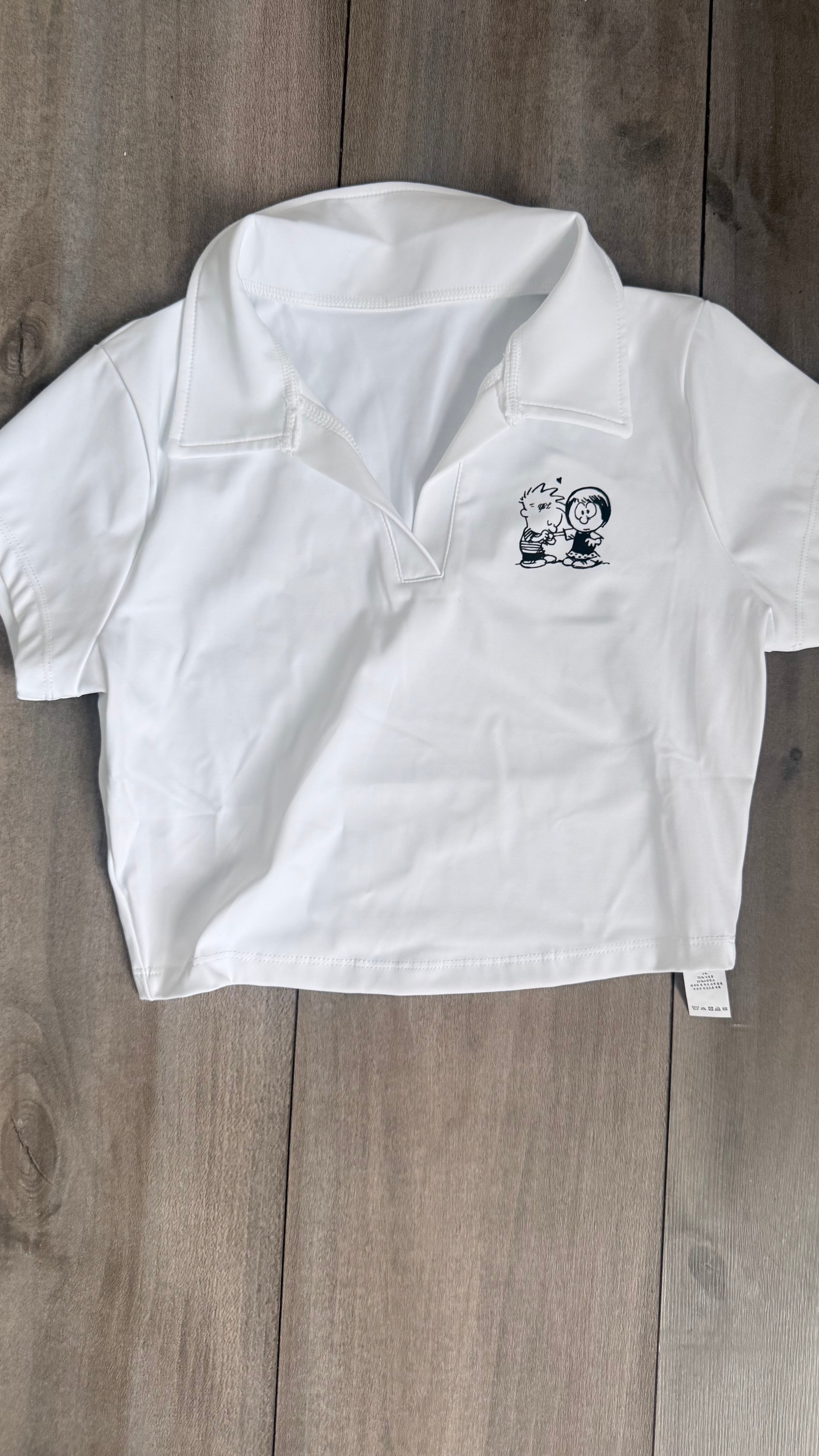 Sweet heart v neck crop
