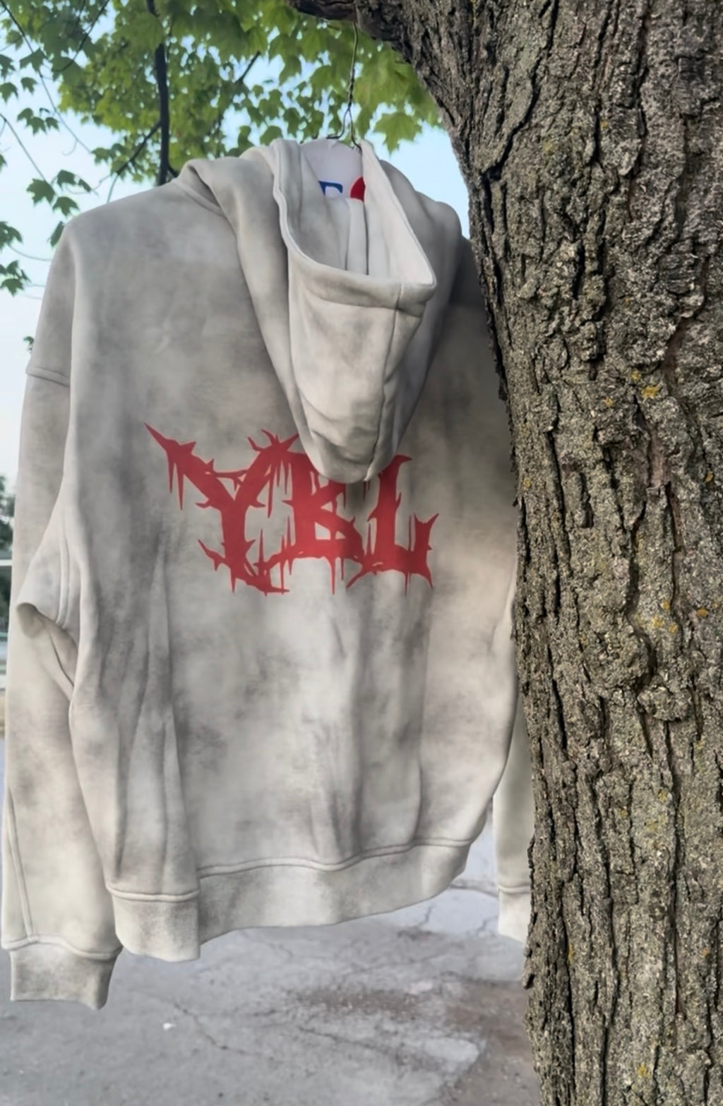 ybl  grey red jacket