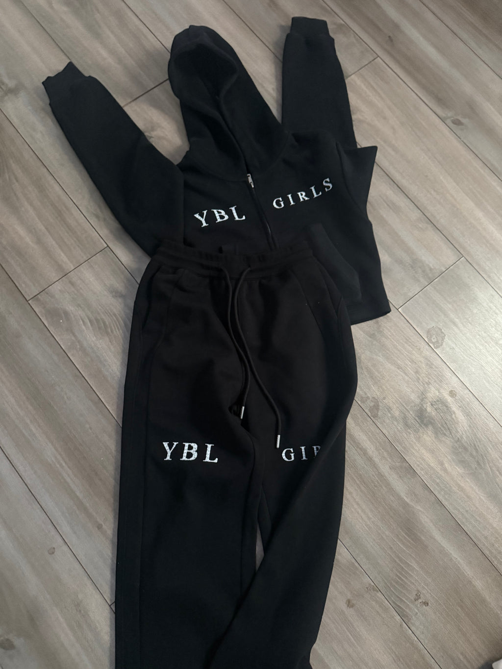 girls black set