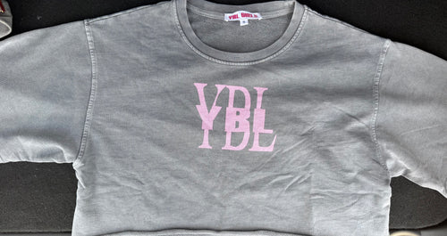 crop top tee